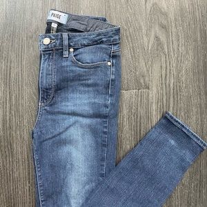 Paige Skinny Jeans size 28